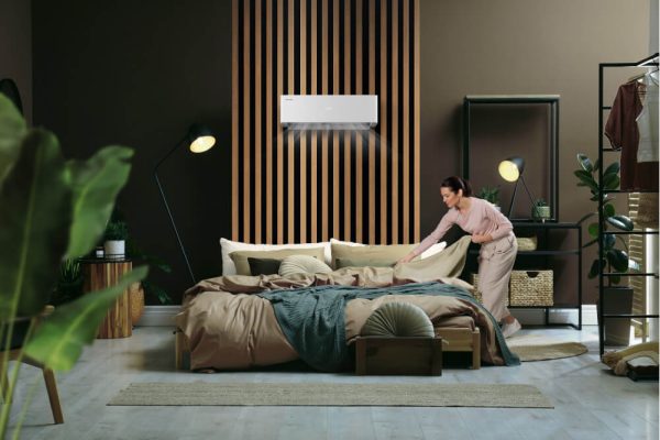 Hisense Energy Pro X white bedroom